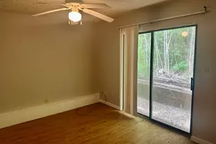 1103 Hillyer St, San Marcos, TX 78666 - Photo 9