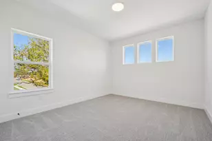 2245 Sarabanda St, Round Rock, TX 78681 - Photo 35