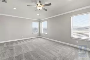 555 Purple Heart Dr, Buda, TX 78610 - Photo 15