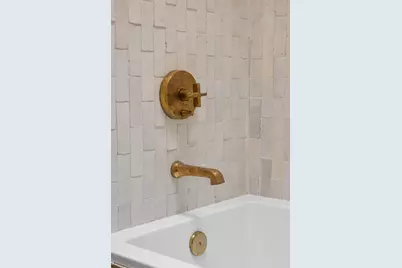 1400 Cripple Creek Drive, Austin, TX 78758 - Photo 35