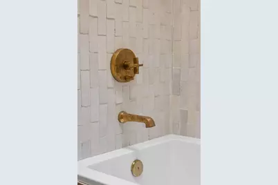 1400 Cripple Creek Drive, Austin, TX 78758 - Photo 35