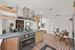 1400 Cripple Creek Dr, Austin, TX 78758 - Photo 19