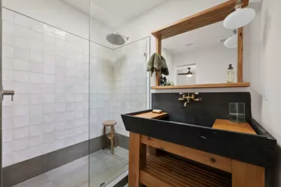 1400 Cripple Creek Drive, Austin, TX 78758 - Photo 29