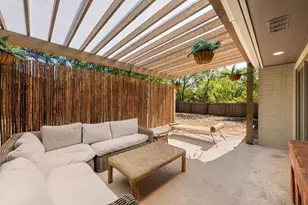 1400 Cripple Creek Dr, Austin, TX 78758 - Photo 39