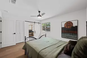 1400 Cripple Creek Dr, Austin, TX 78758 - Photo 25