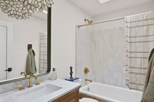 1400 Cripple Creek Dr, Austin, TX 78758 - Photo 33