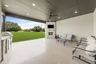 320 Buffalo Trail, Liberty Hill, TX 78642 - Photo 33