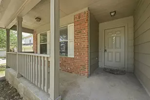 195 Musgrav, Kyle, TX 78640 - Photo 3