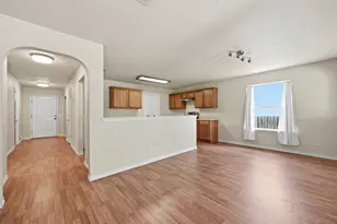 195 Musgrav, Kyle, TX 78640 - Photo 7