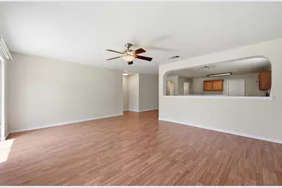 195 Musgrav, Kyle, TX 78640 - Photo 13