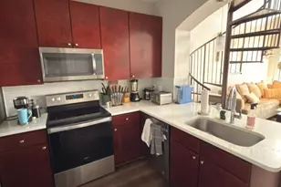 2505 San Gabriel St, Austin, TX 78705 - Photo 5