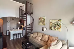 2505 San Gabriel St, Austin, TX 78705 - Photo 3