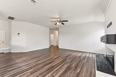 133 Nathaniel Drive, Taylor, TX 76574 - Photo 7