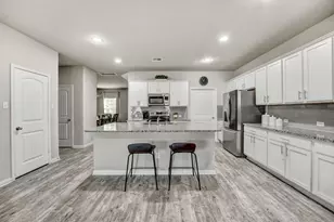 633 Donegal Ln, Georgetown, TX 78626 - Photo 9