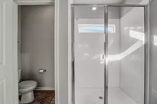 633 Donegal Ln, Georgetown, TX 78626 - Photo 19