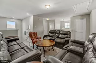 633 Donegal Ln, Georgetown, TX 78626 - Photo 21