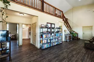 140 Airpark Dr, Georgetown, TX 78626 - Photo 13