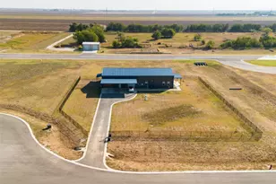 140 Airpark Dr, Georgetown, TX 78626 - Photo 1