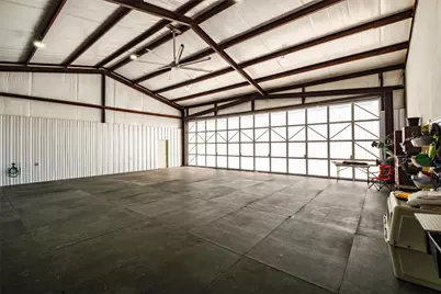 140 Airpark Drive, Georgetown, TX 78626 - Photo 27