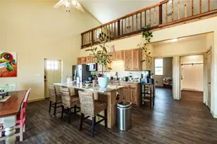 140 Airpark Dr, Georgetown, TX 78626 - Photo 9