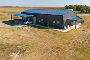 140 Airpark Dr, Georgetown, TX 78626 - Photo 3