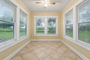 1301 Taylor St, Lampasas, TX 76550 - Photo 15