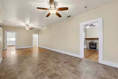 1301 Taylor St, Lampasas, TX 76550 - Photo 7
