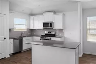 329 Escondido Cir, San Marcos, TX 78666 - Photo 3