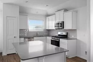 329 Escondido Cir, San Marcos, TX 78666 - Photo 9