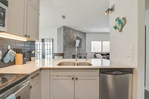 3001 Cedar St, Austin, TX 78705 - Photo 17