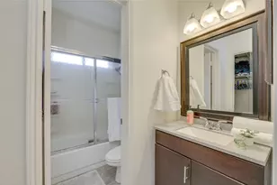3001 Cedar St, Austin, TX 78705 - Photo 35