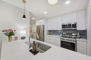 702 Castle Ridge Rd, Austin, TX 78746 - Photo 3