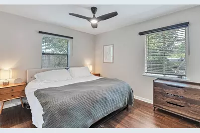 1715 W Saint Johns Avenue, Austin, TX 78757 - Photo 15