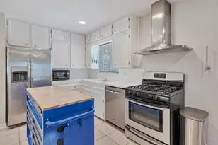 1715 W St Johns Ave, Austin, TX 78757 - Photo 9