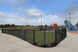 320 Goll St, Kyle, TX 78640 - Photo 17