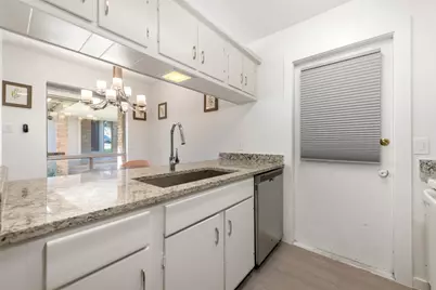 10111 Golden Meadow Drive #E, Austin, TX 78758 - Photo 7