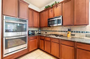 101 Canyon Lake Ln, Georgetown, TX 78628 - Photo 11