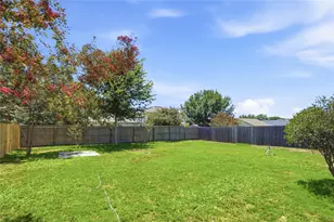 209 Rinehardt St, Hutto, TX 78634 - Photo 27