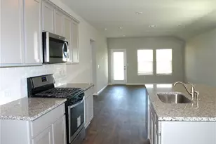 301 Hamilton Pool Ln, Bastrop, TX 78602 - Photo 5