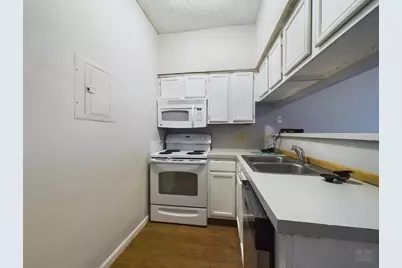 2901 San Jacinto Boulevard #105, Austin, TX 78705 - Photo 5