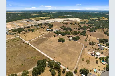 120 Craigen Road, Liberty Hill, TX 78642 - Photo 35