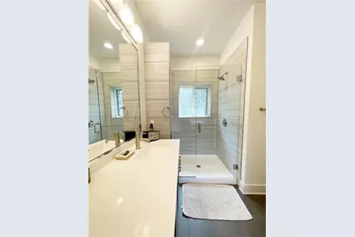 2101 Montopolis Drive #9, Austin, TX 78741 - Photo 19