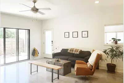 2101 Montopolis Drive #9, Austin, TX 78741 - Photo 7