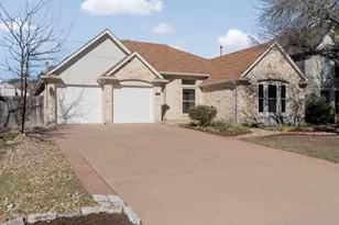 8104 Doe Meadow Dr, Austin, TX 78749 - Photo 7