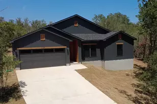 140 Heleakala Dr, Bastrop, TX 78602 - Photo 1