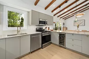 2503 East Side Dr, Austin, TX 78704 - Photo 9