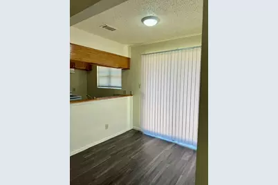 3005-B Parker Lane #B, Austin, TX 78741 - Photo 5