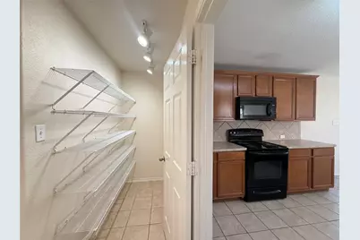 279 Housefinch Loop, Leander, TX 78641 - Photo 9