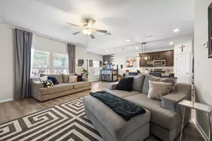 361 Bright Star Ln, Georgetown, TX 78628 - Photo 9