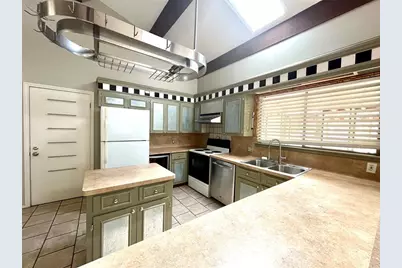 2307 Monarch Drive, Austin, TX 78748 - Photo 11